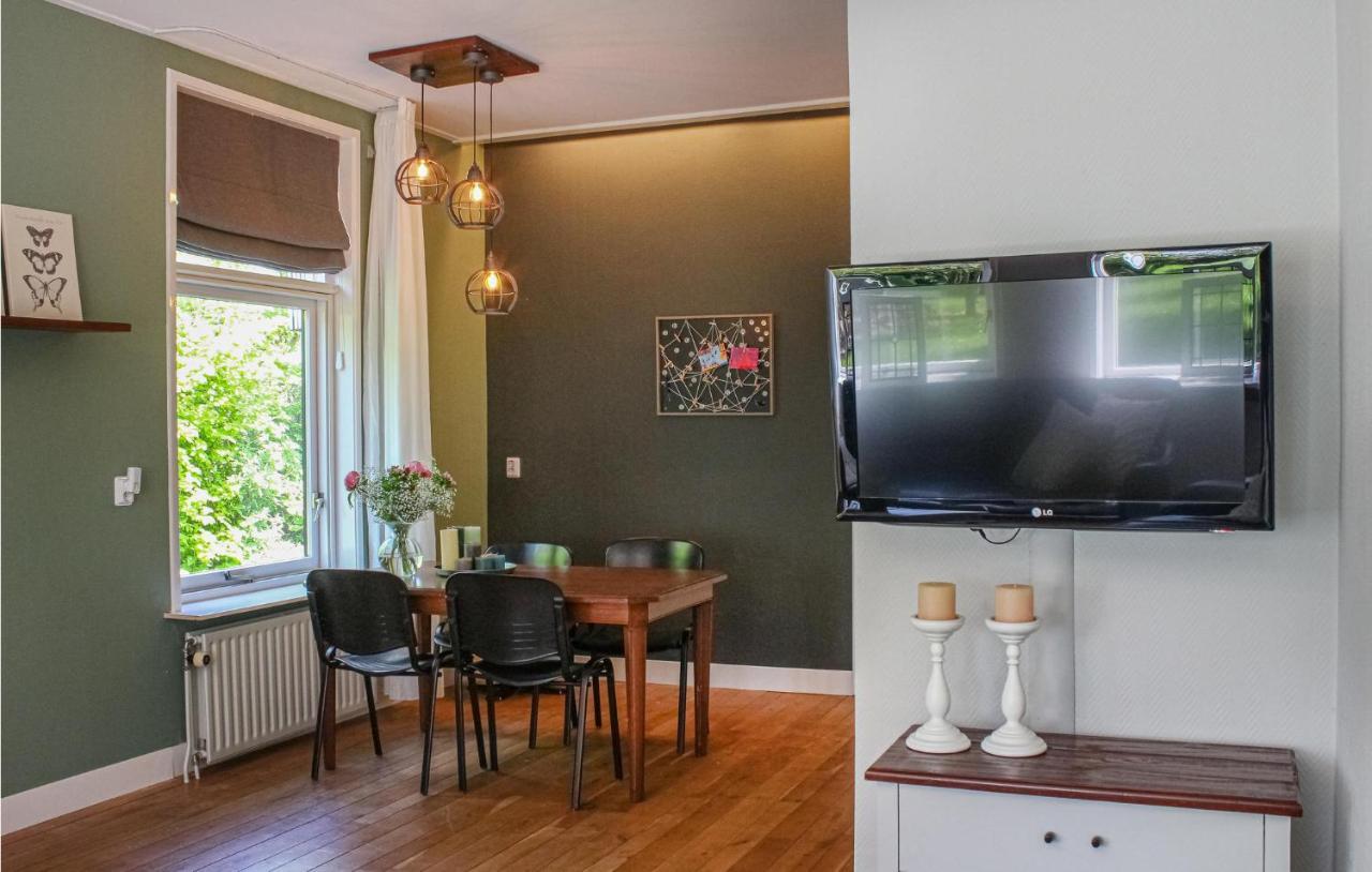 Gorgeous Home In Scharendijke With Kitchen ภายนอก รูปภาพ